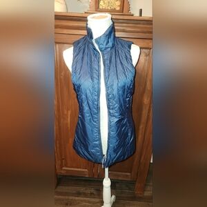 Women's Navy Quilted Vest Lightweight